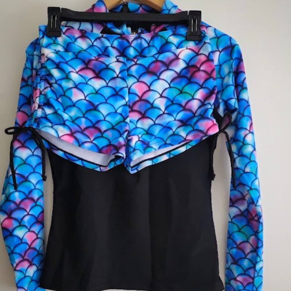 Blue, Pink & White Mermaid-Scale Two-Piece Long Sleeve Swimsuit (Size M)